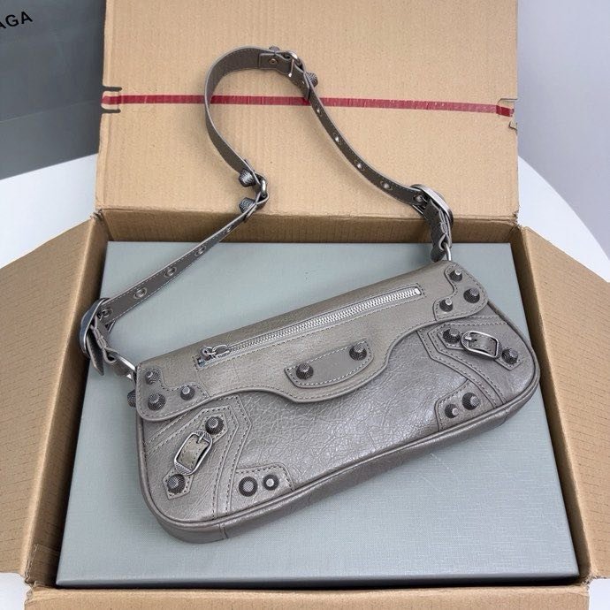 Сумка кожаная Le Cagole 30 см фото 7