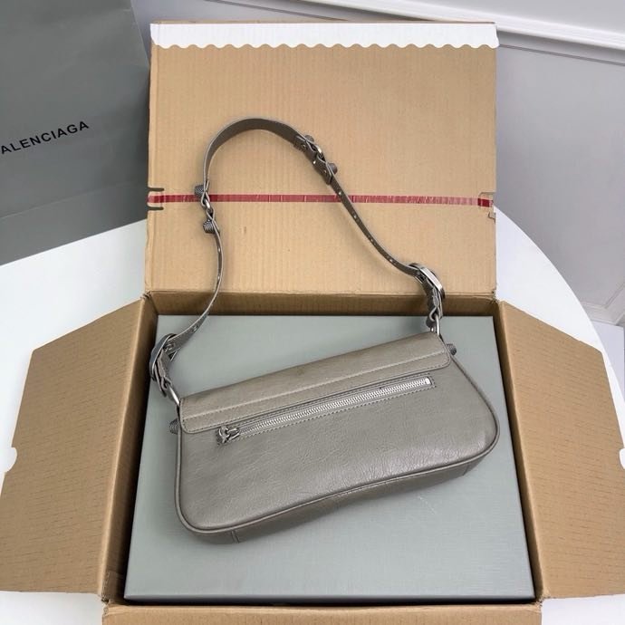 Сумка кожаная Le Cagole 30 см фото 8