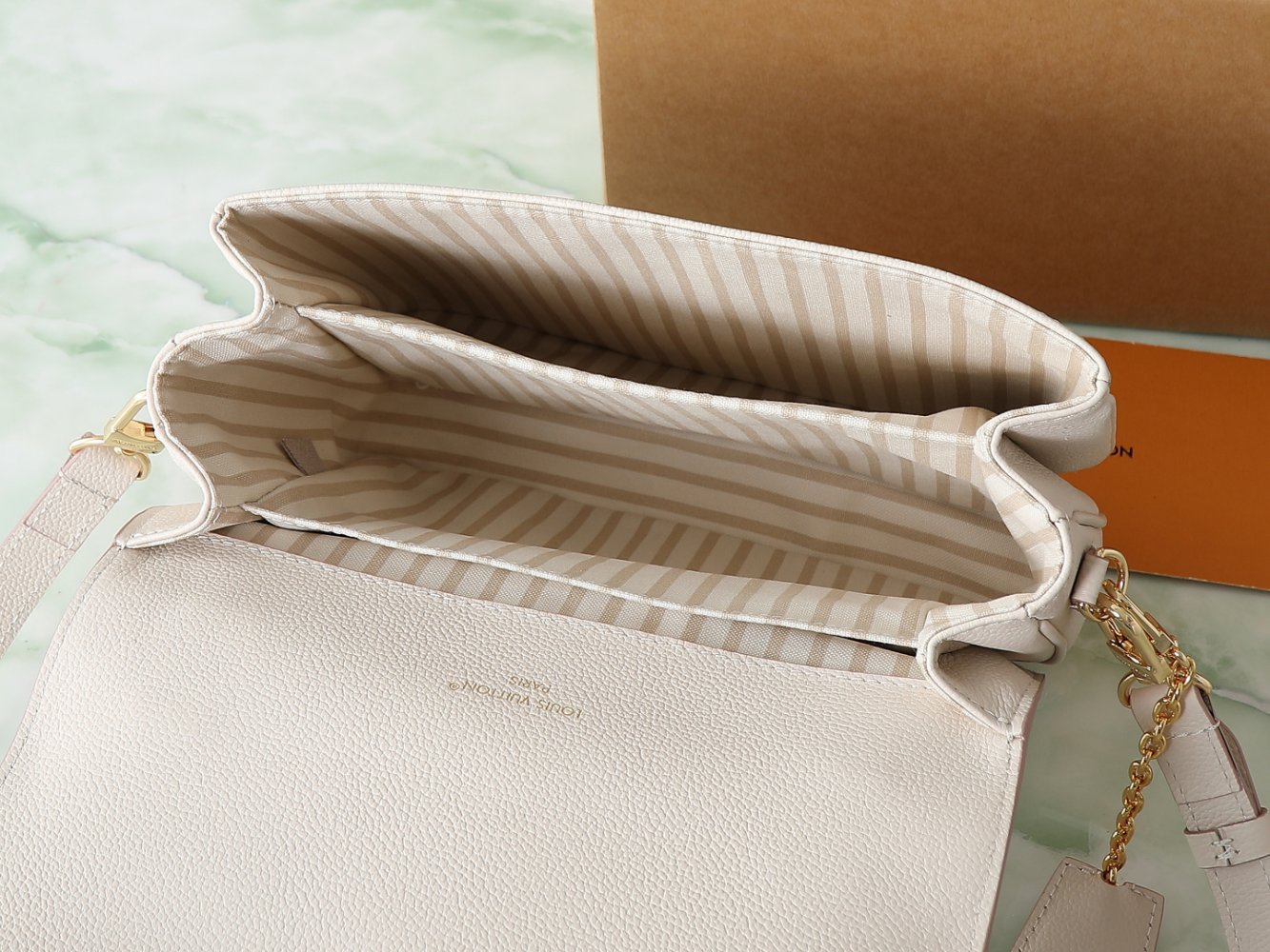 Сумка шкіряна Metis Pouch 23 см фото 8