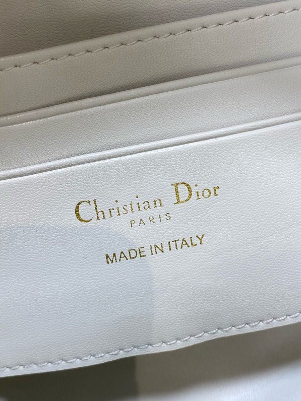 Сумка кожаная Miss Caro 16 см фото 4