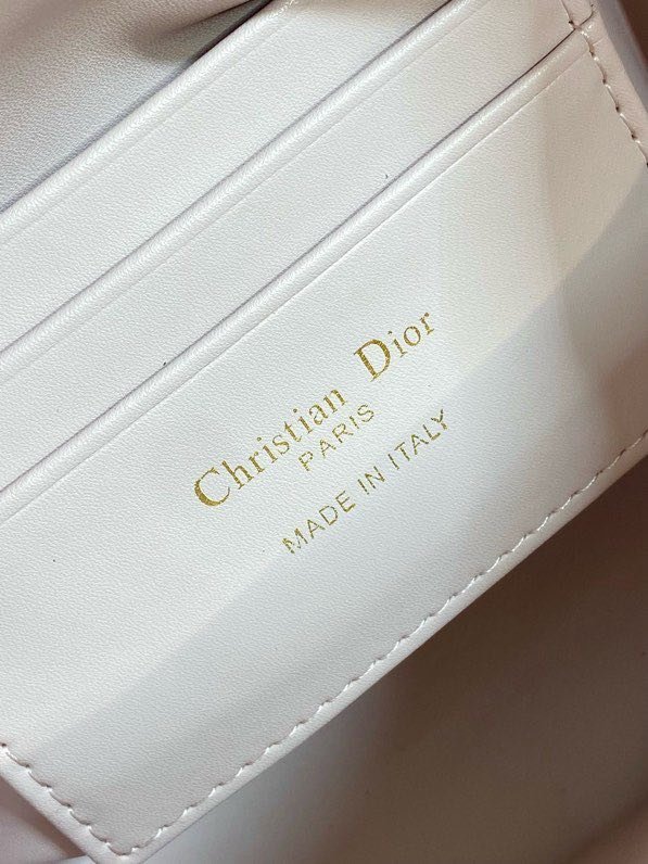 Сумка кожаная Miss Caro 16 см фото 6