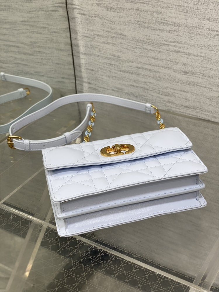 Сумка шкіряна Miss Caro 17 см фото 6