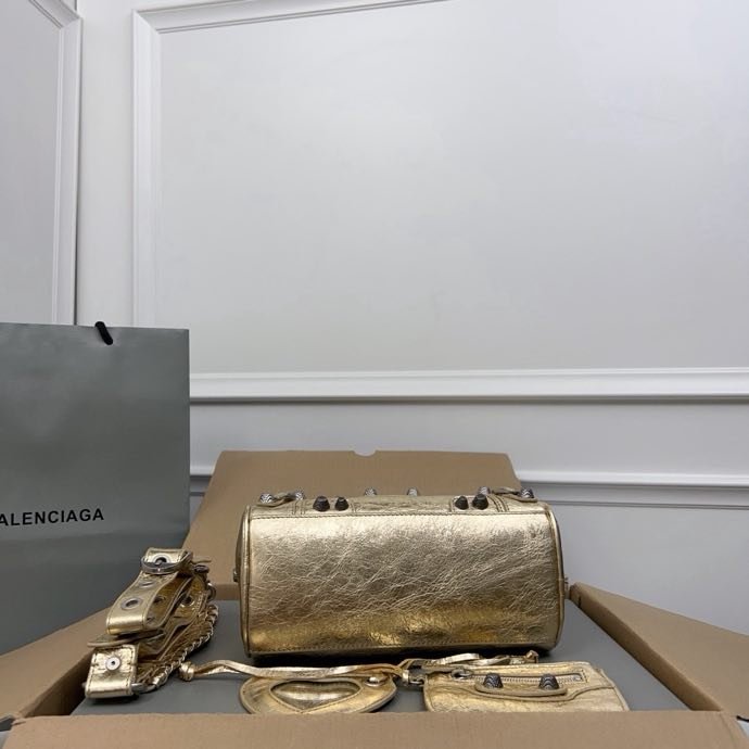 Сумка кожаная Neo Cagole 20 см фото 2