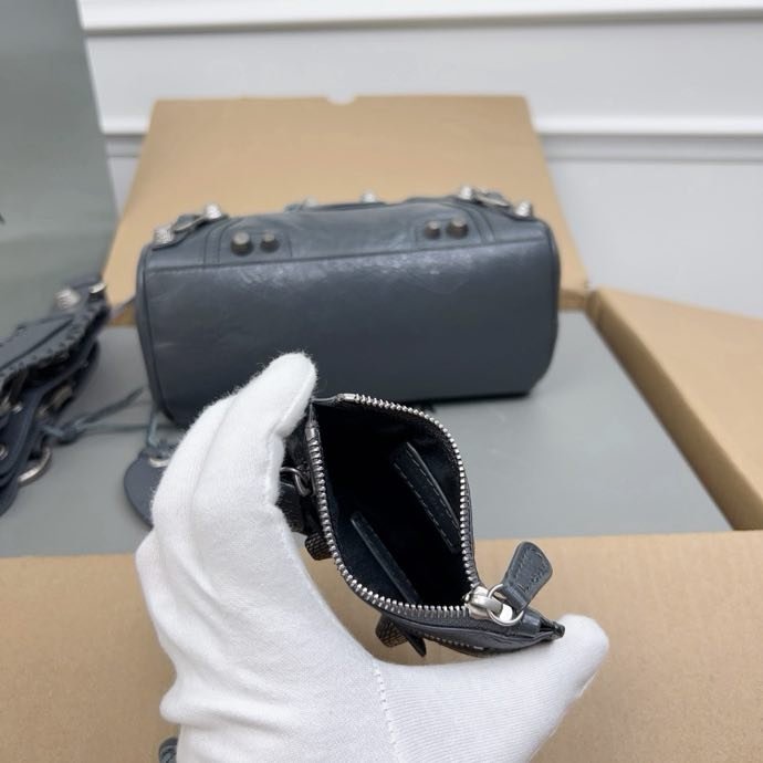 Сумка кожаная Neo Cagole 20 см фото 5