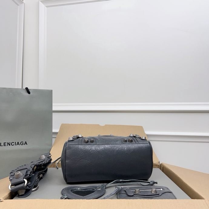 Сумка кожаная Neo Cagole 20 см фото 6