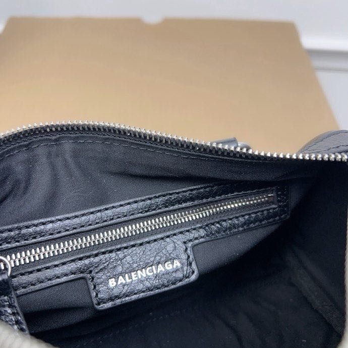 Сумка кожаная Neo Cagole 20 см фото 7