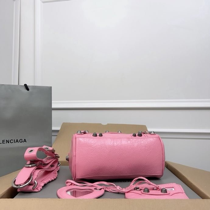 Сумка кожаная Neo Cagole 20 см фото 8