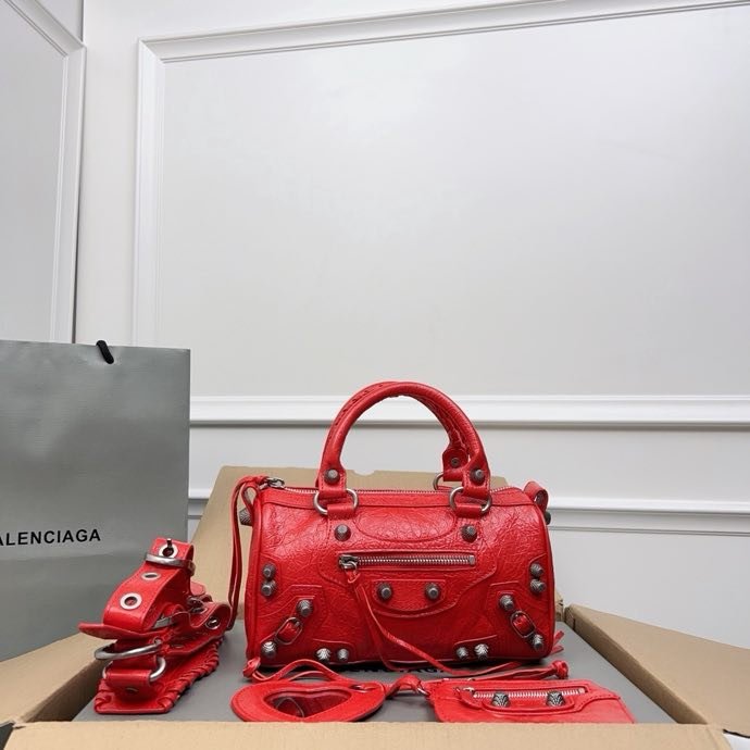 Сумка кожаная Neo Cagole 20 см фото 8