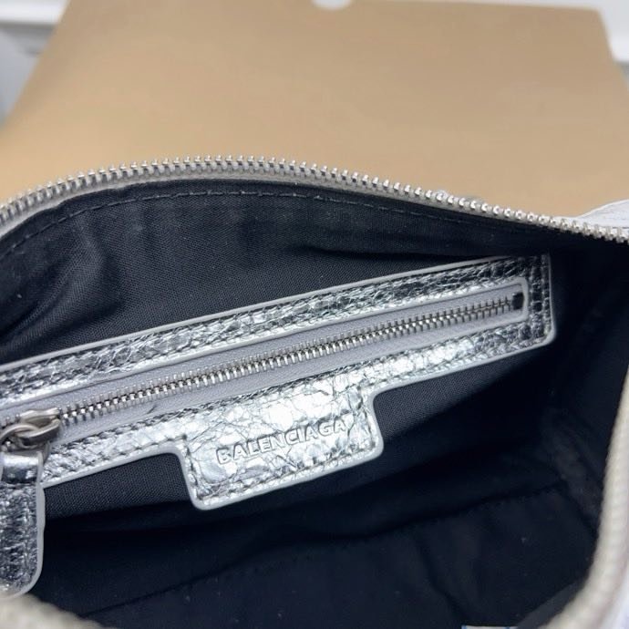 Сумка кожаная Neo Cagole 20 см фото 8