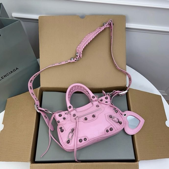 Сумка кожаная Neo Cagole 24 см фото 6