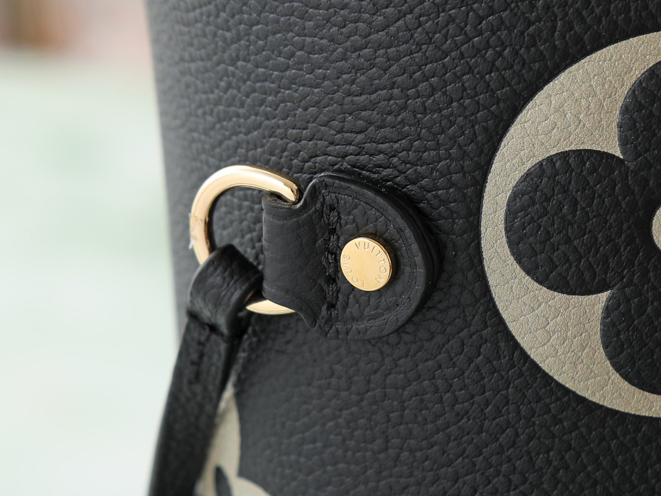 Сумка кожаная Neverfull Medium 31 см фото 5