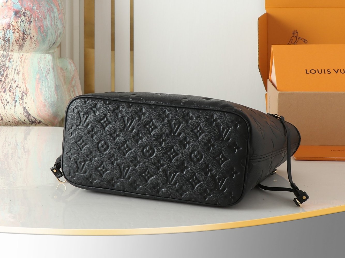 Сумка кожаная Neverfull Medium 31 см фото 6