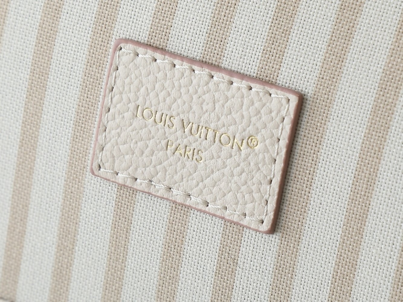 Сумка кожаная Neverfull MM 32 см фото 12