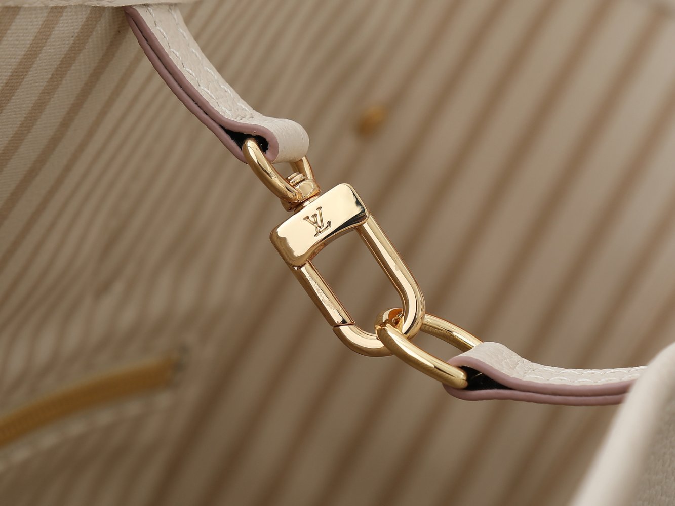 Сумка кожаная Neverfull MM 32 см фото 7