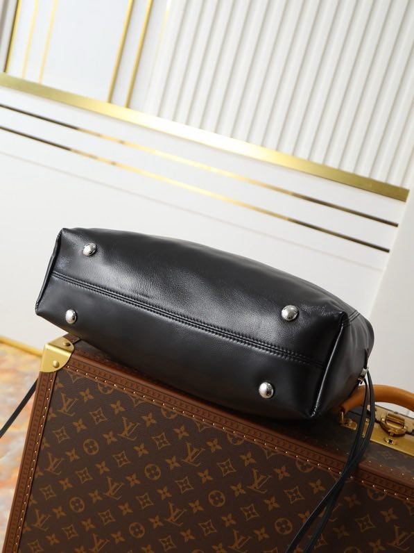 Сумка кожаная Off Duty Medium фото 3