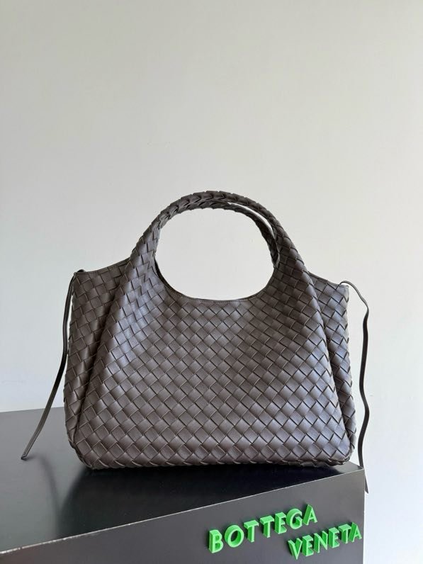 Сумка шкіряна плетені Campana 39 см