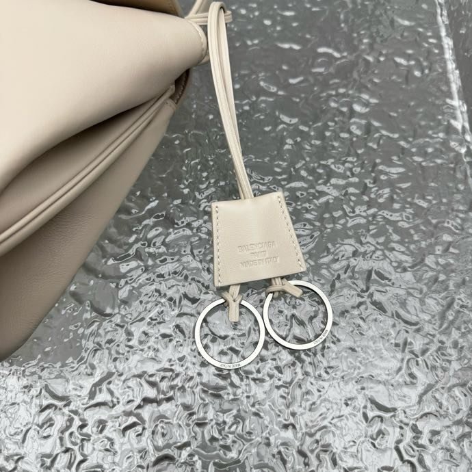 Сумка кожаная Rodeo Medium 29 см фото 2