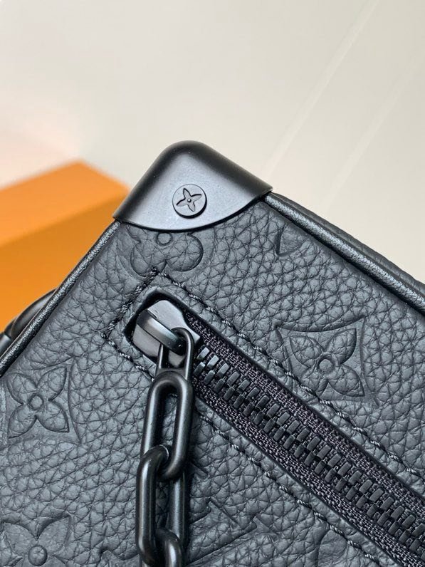 Сумка шкіряна Soft Trunk 18 см фото 9