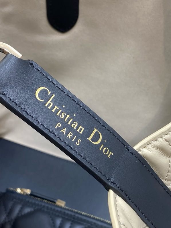 Сумка кожаная Toujours 28 см фото 2