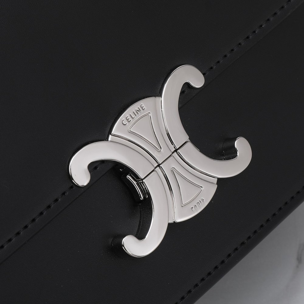 Сумка кожаная TRIOMPHE 19 см фото 4