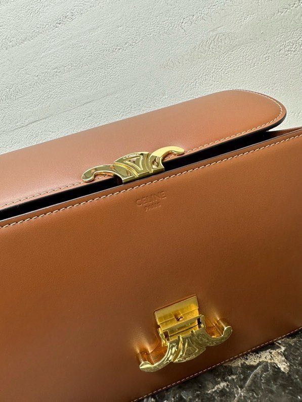 Сумка кожаная TRIOMPHE 22 см фото 9