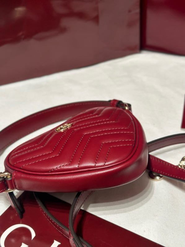 A bag leather at form hearts фото 2