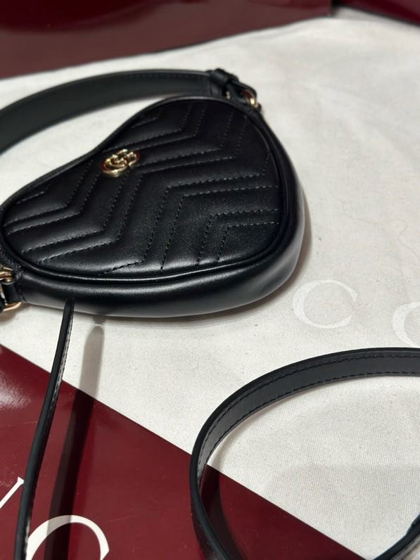 A bag leather at form hearts фото 2