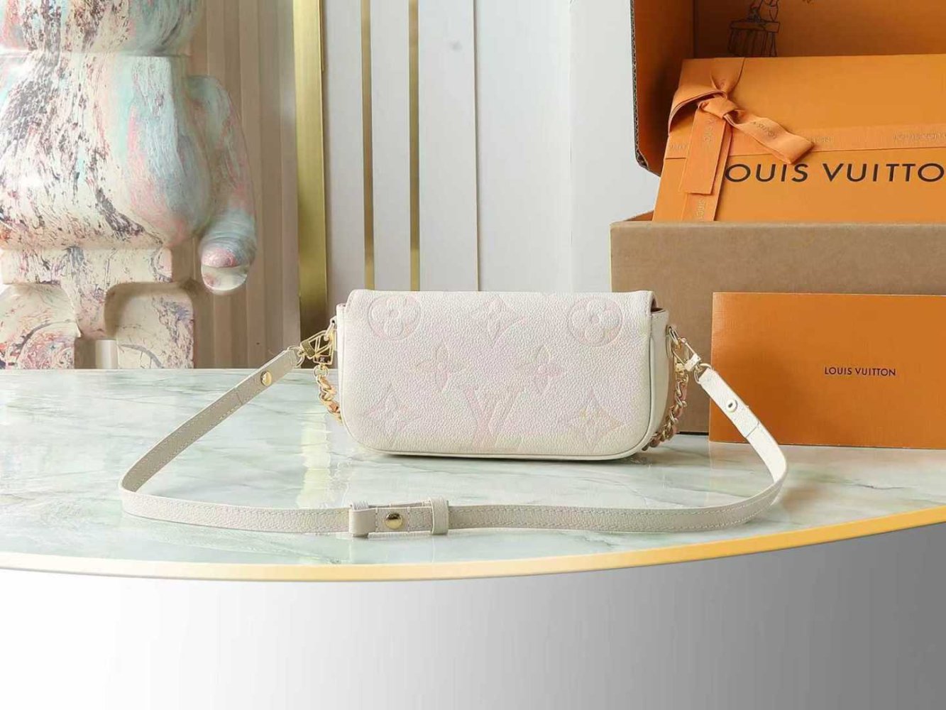 Сумка шкіряна Wallet on Chain Ivy 23 см фото 3