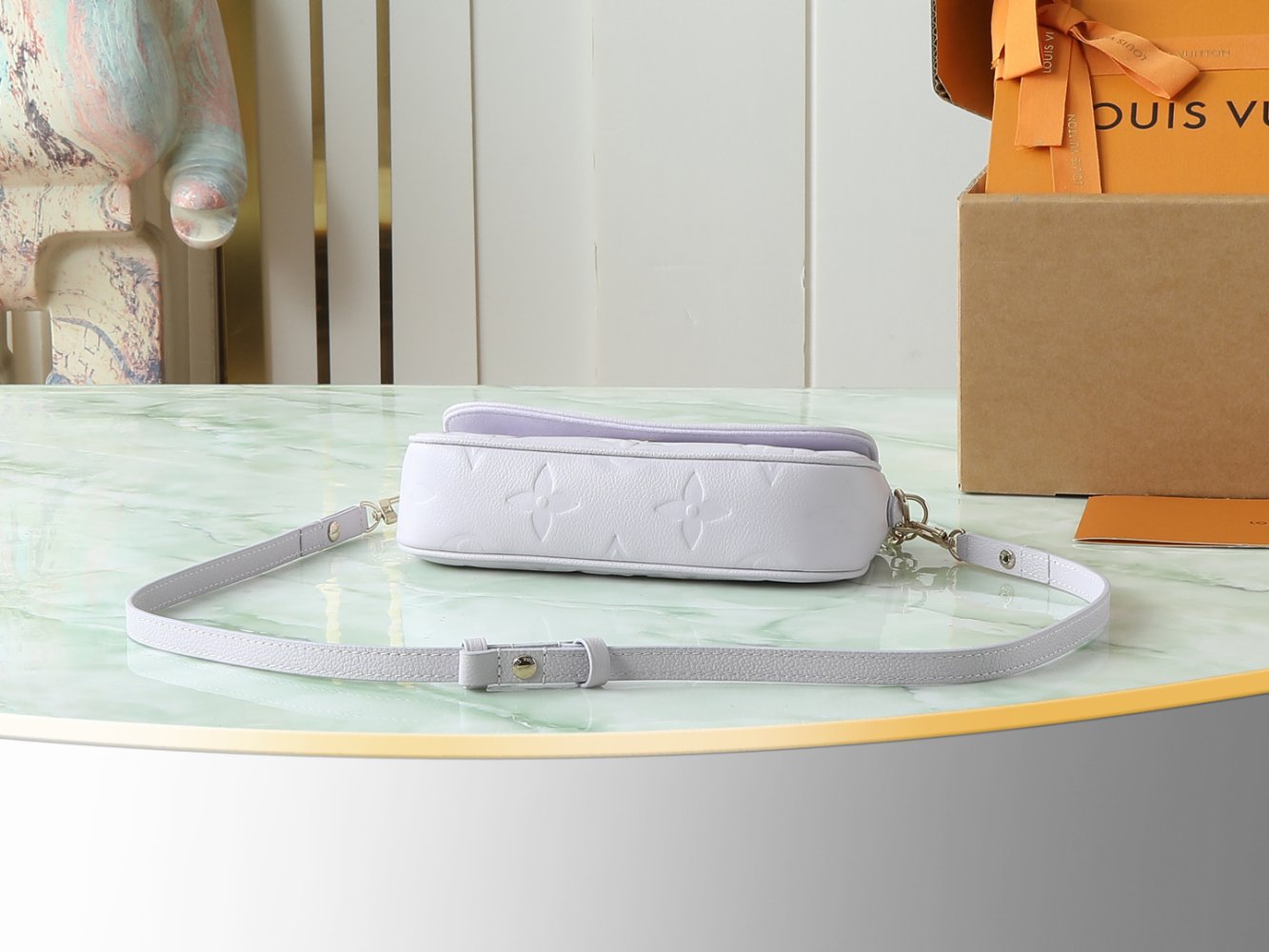 Сумка кожаная Wallet on Chain Ivy 23 см фото 4