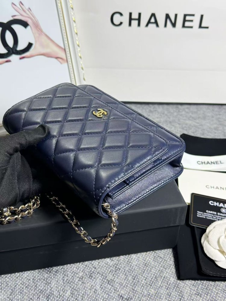 Сумка кожаная WOC 19 см фото 3