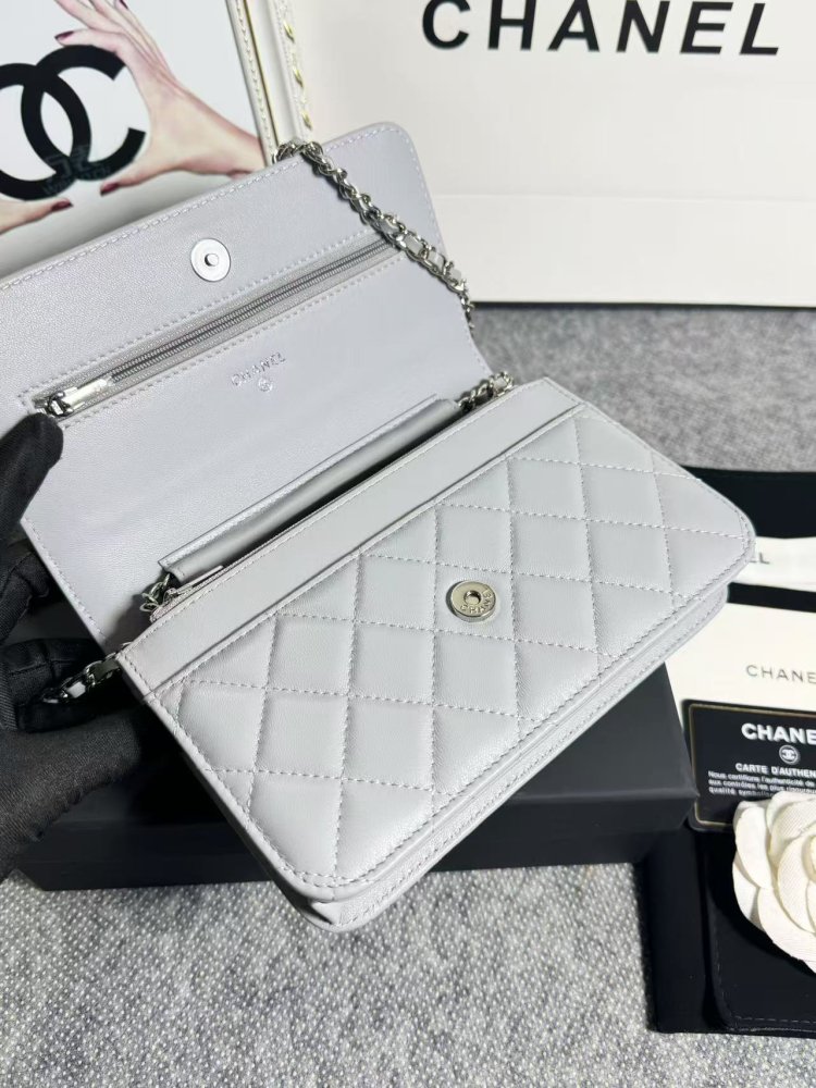 Сумка кожаная WOC 19 см фото 5