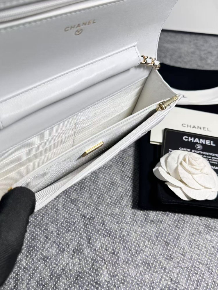 Сумка кожаная WOC 19 см фото 7