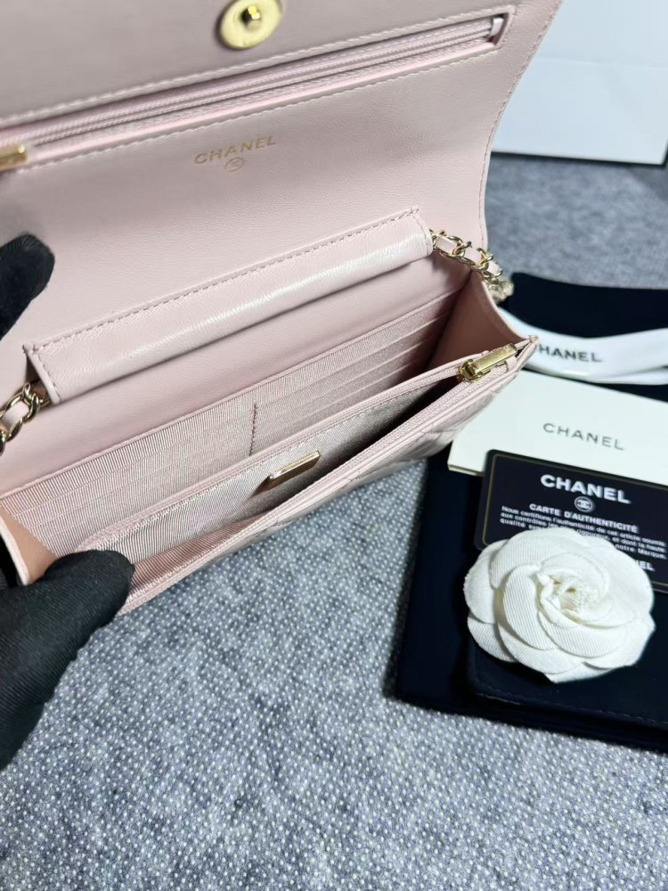 Сумка кожаная WOC 19 см фото 7