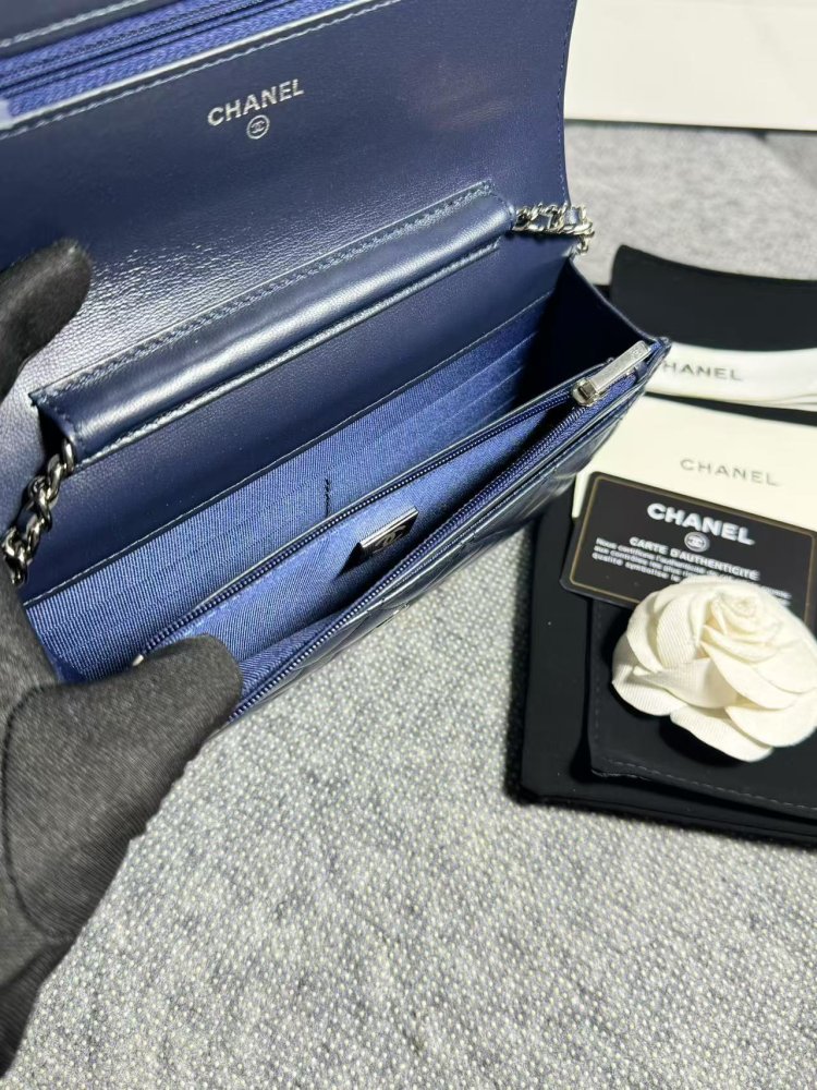 Сумка кожаная WOC 19 см фото 7