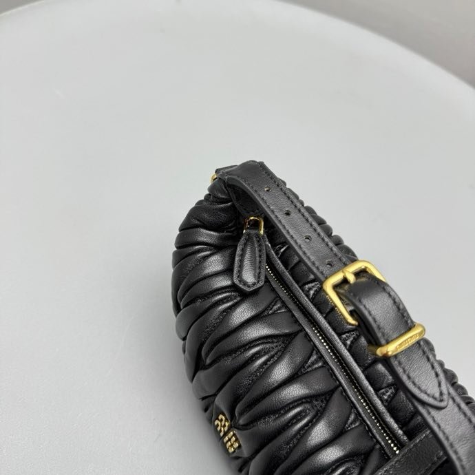 Сумка кожаная женская 16 см фото 3