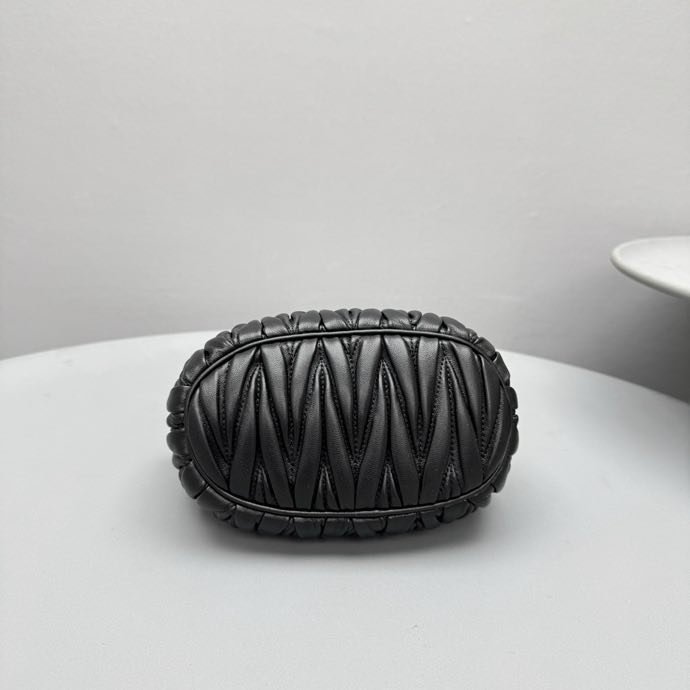 Сумка кожаная женская 16 см фото 4