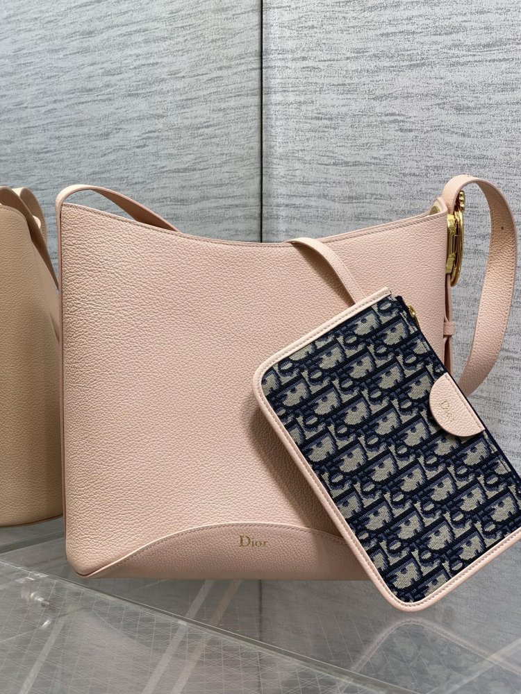 Сумка кожаная женская Dior Medaillon 26 см