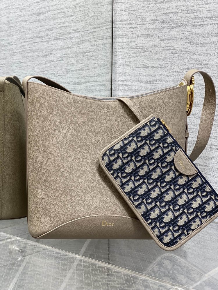 Сумка кожаная женская Dior Medaillon 26 см