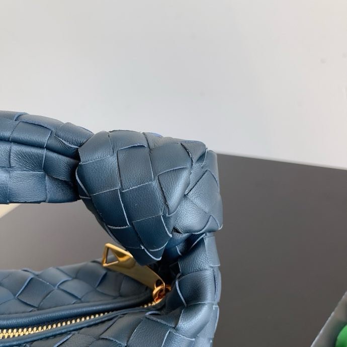 Сумка кожаная женская Mini Jodie 23 см фото 7