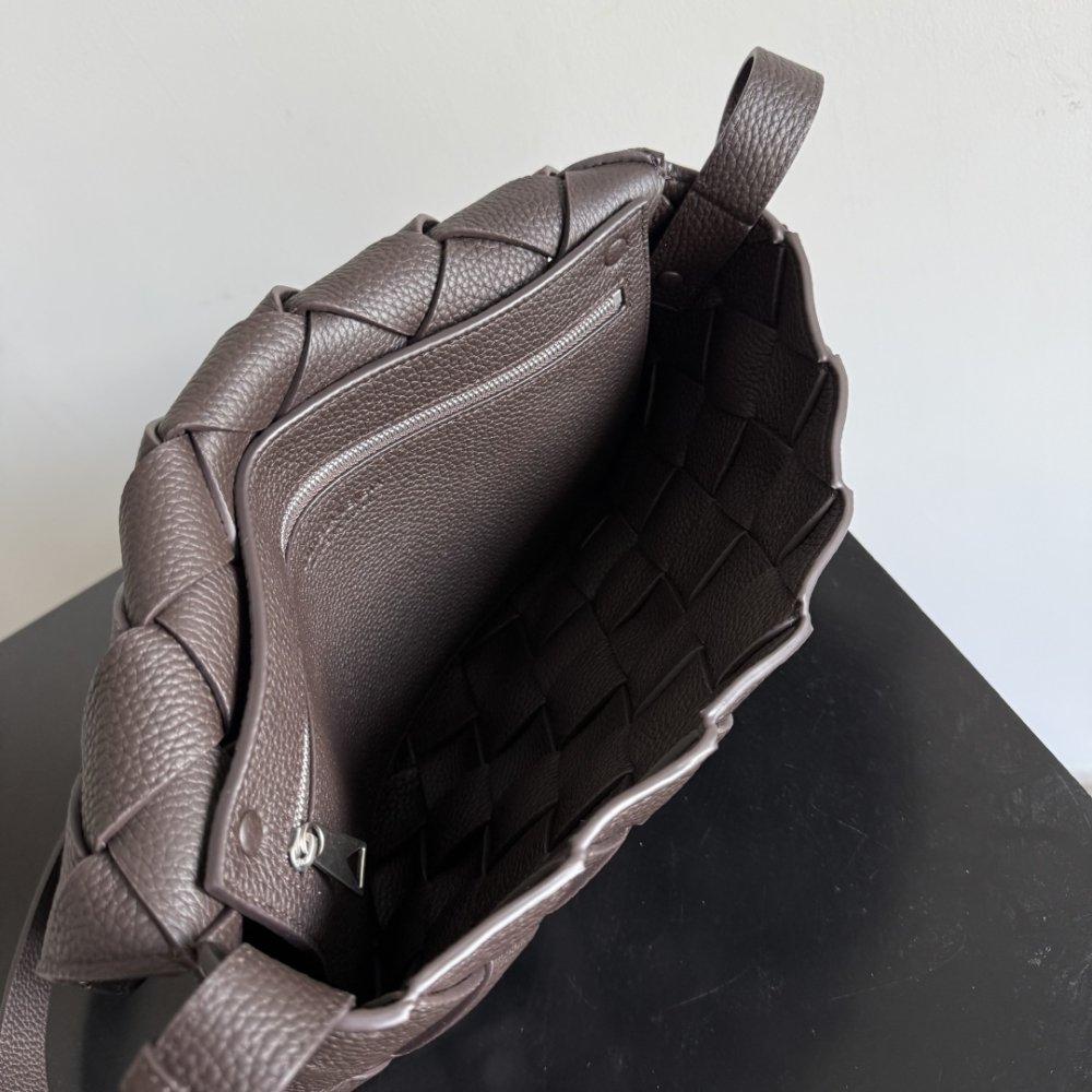 Сумка кроссбоди Diago кожаная 32 см фото 8