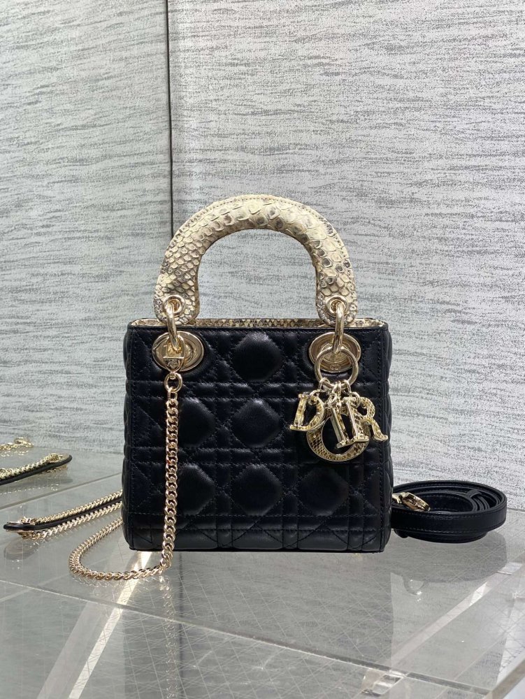 A bag Lady-D 17 cm