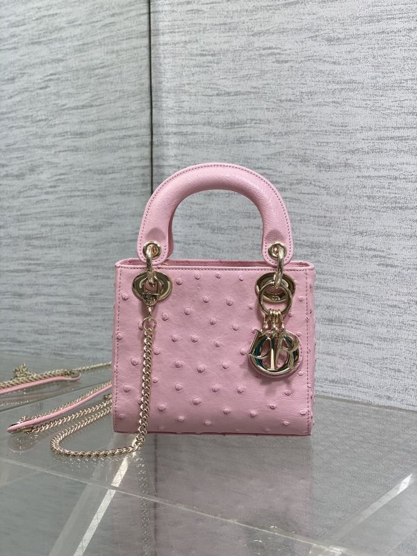 Сумка Lady Dior 17 см из страусиной кожи