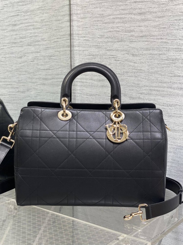 Сумка Lady Dior 34 см
