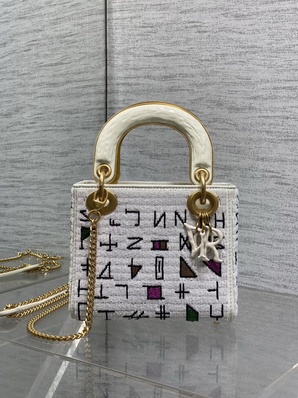 Сумка Lady Dior Art 17 см Limited Edition
