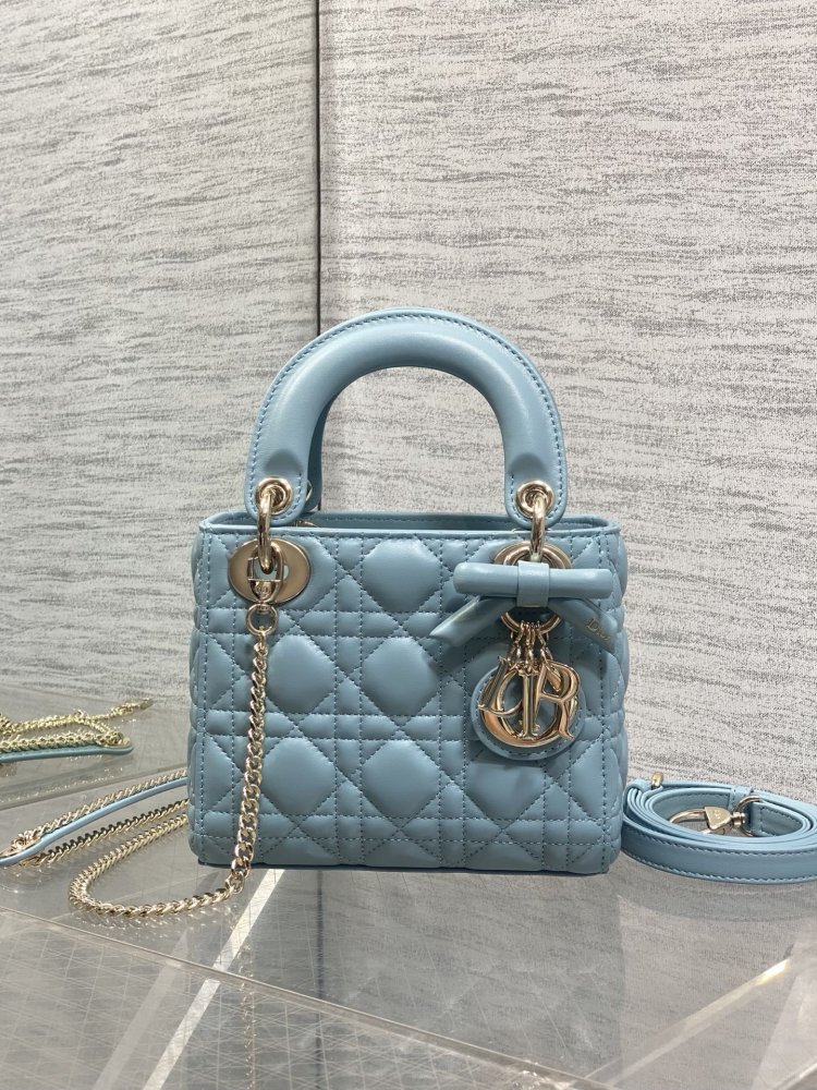 Сумка Lady Dior Classic 17 см с бантом