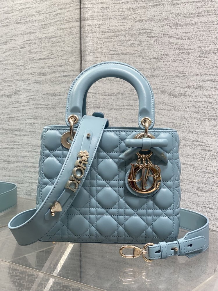 Сумка Lady Dior Classic 20 см с бантом