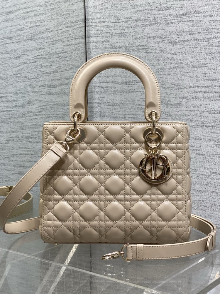 Сумка Lady Dior Classic 24 см