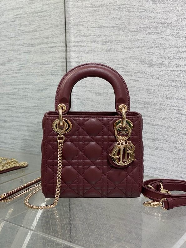 Сумка Lady Dior кожаная 17 см