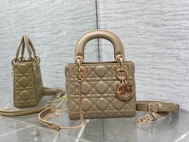 Сумка Lady Dior кожаная 17 см