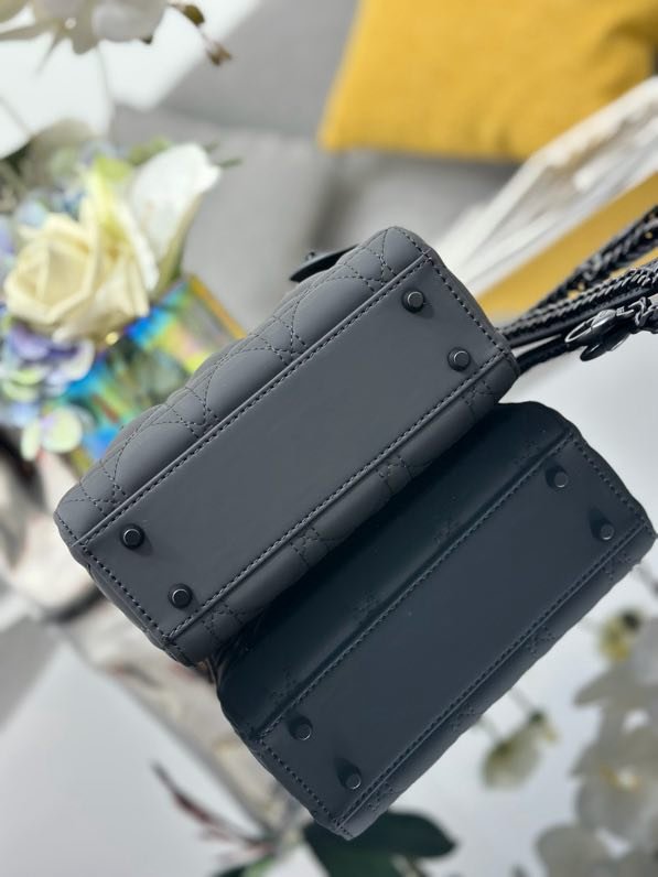 Сумка Lady Dior кожаная 17 см фото 2